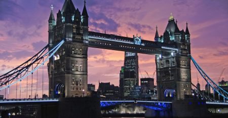 Tower-Bridge
